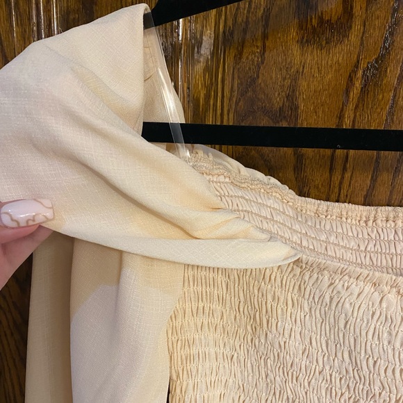 On Sale ❤️‍🔥 Windsor Top NWT - Picture 4 of 5